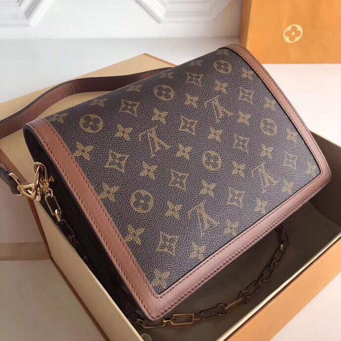 I W Fashion Lu-Vi bags - 17889