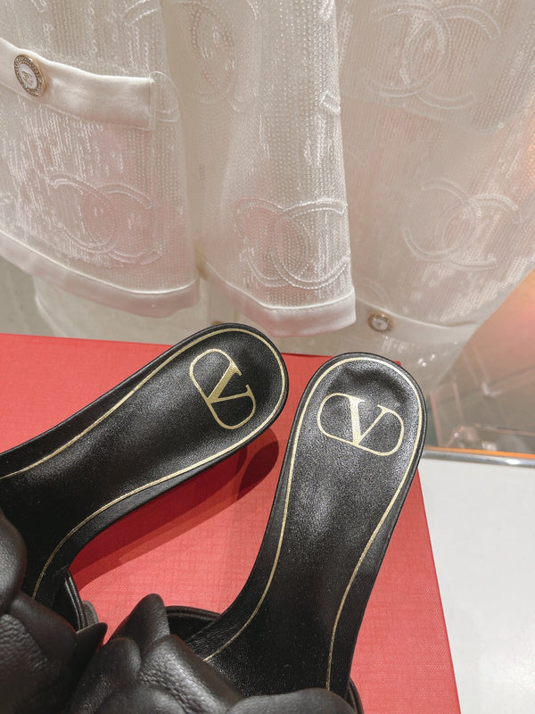 Valentino GARAVANI Luxury Shoes