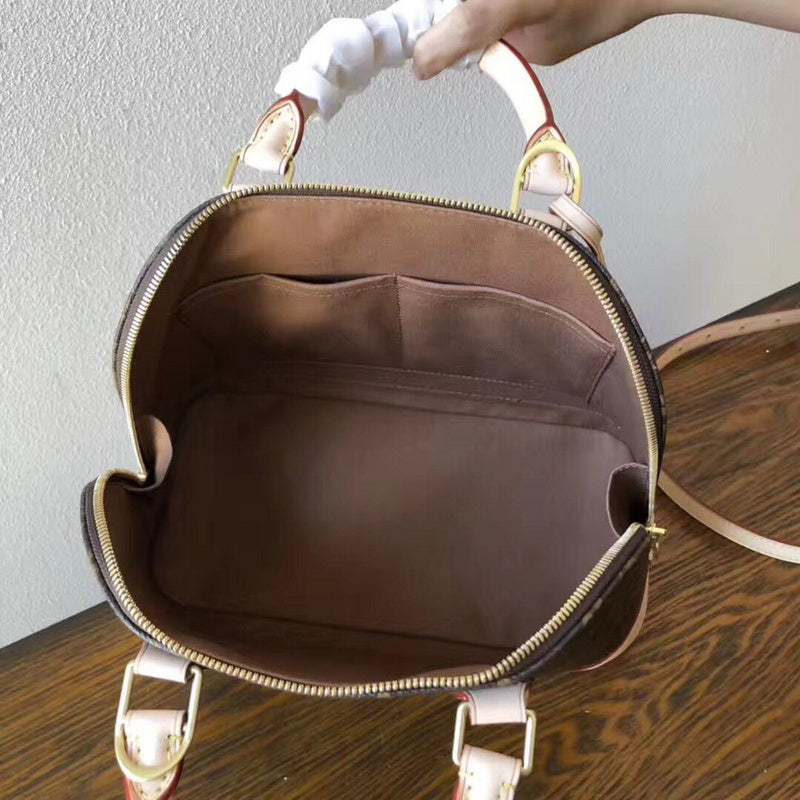 I W Fashion Lu-Vi bags - 17890