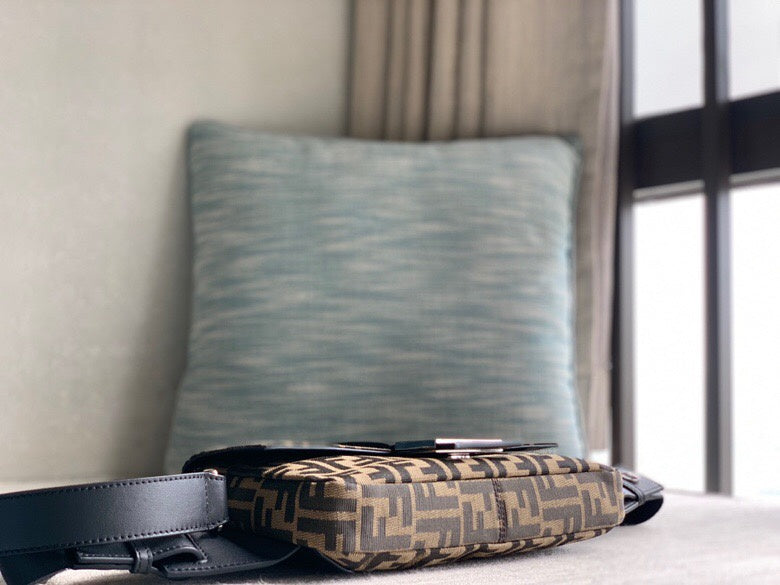 PHA - PHAE Bags - 521
