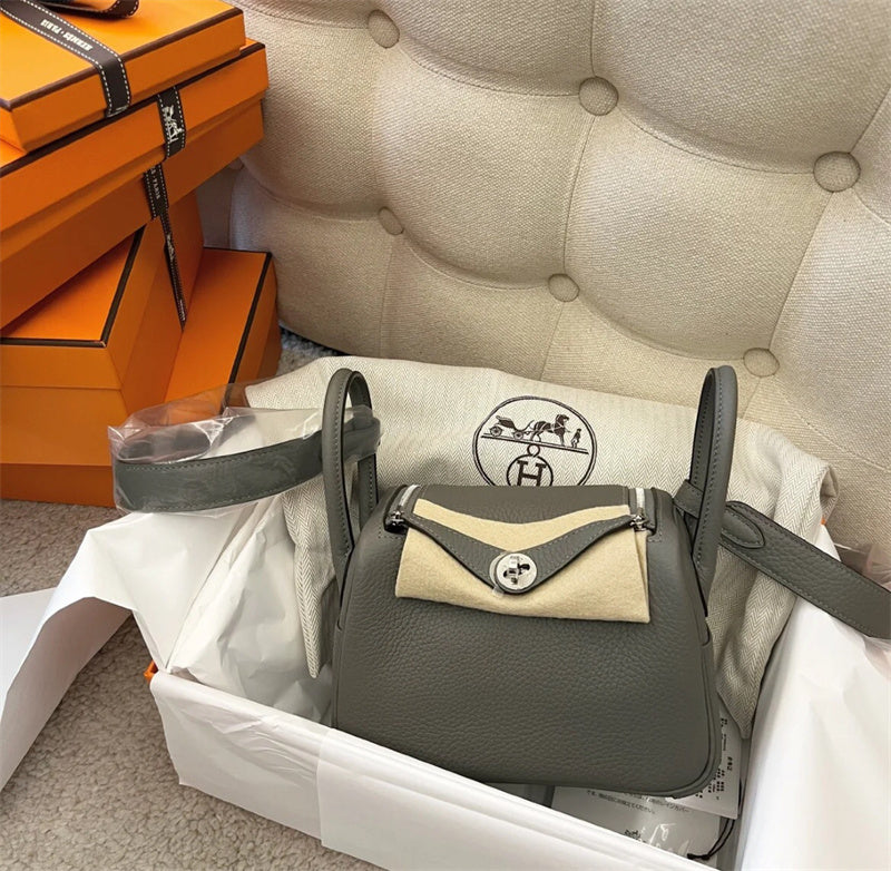 PHA - HMS Bags - 571