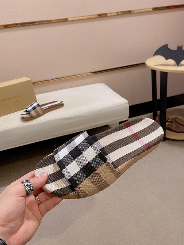 Burberry Luxury Shoes