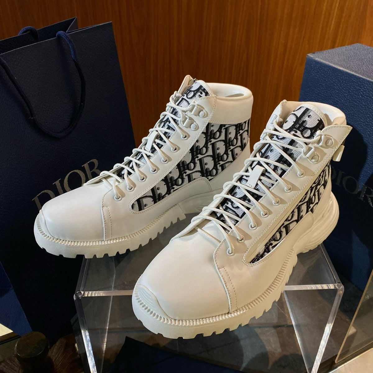 CD COMBAT BOOTS