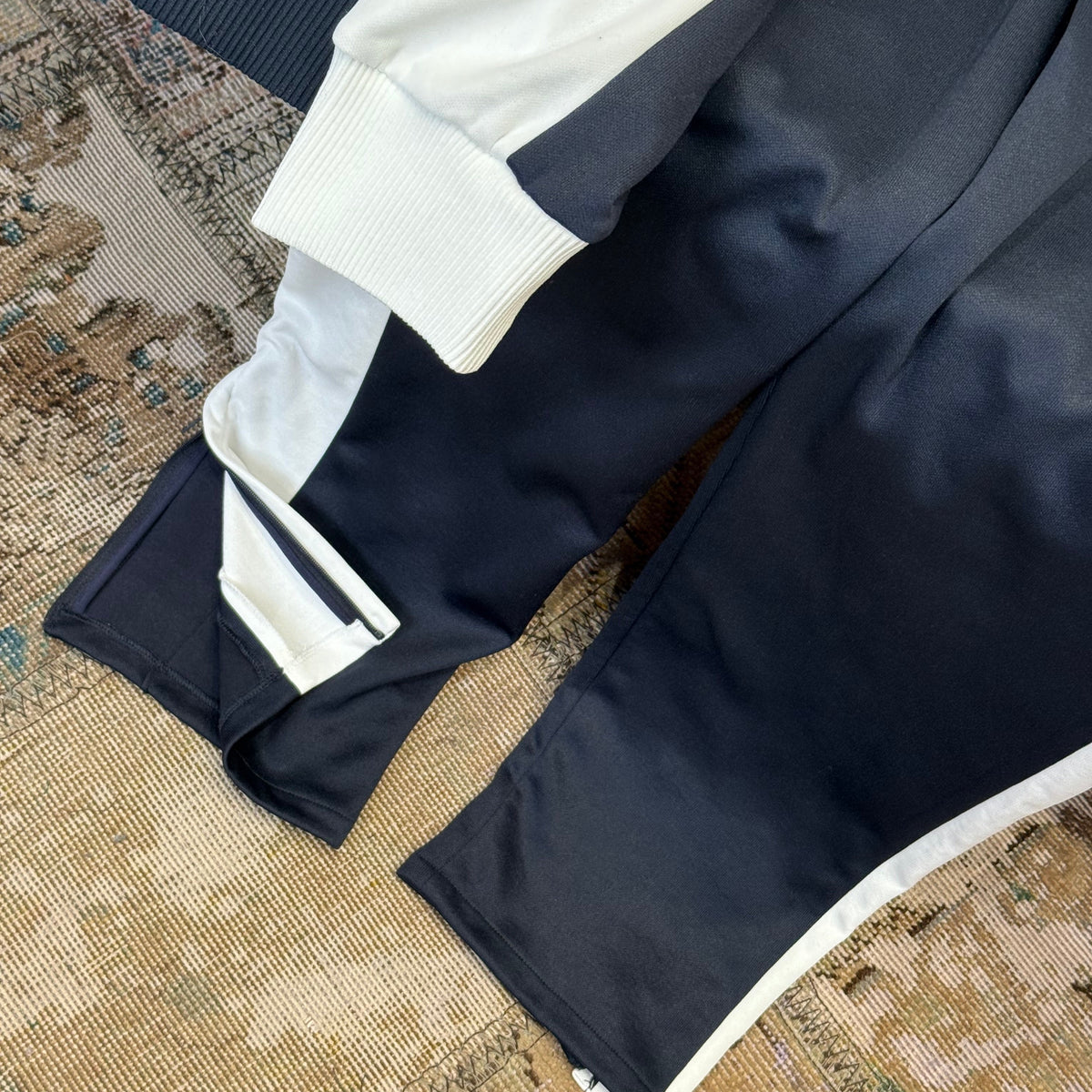GG BOMBER JACKET