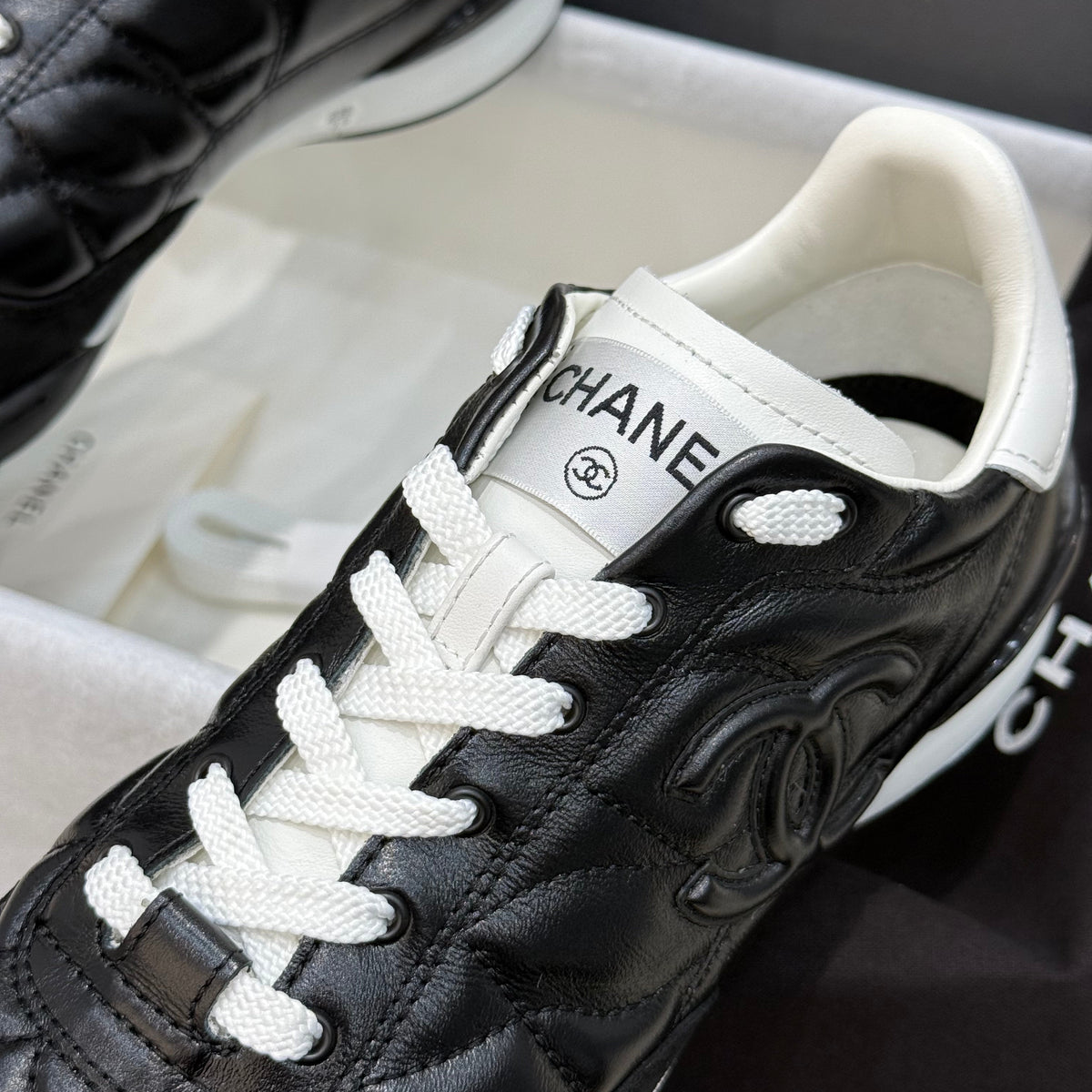 CC SNEAKER