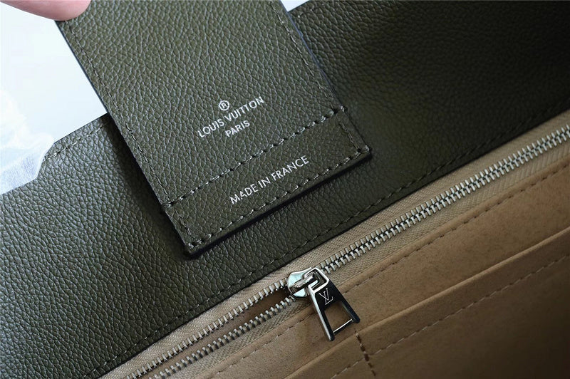 I W Fashion Lu-Vi bags - 8239