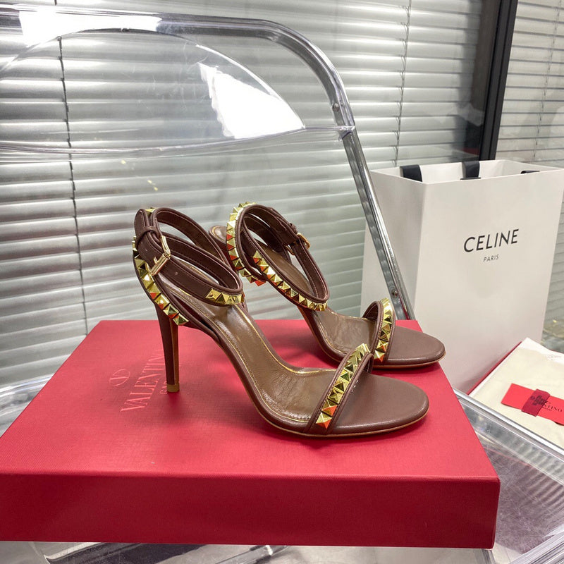 Valentino GARAVANI Luxury Shoes