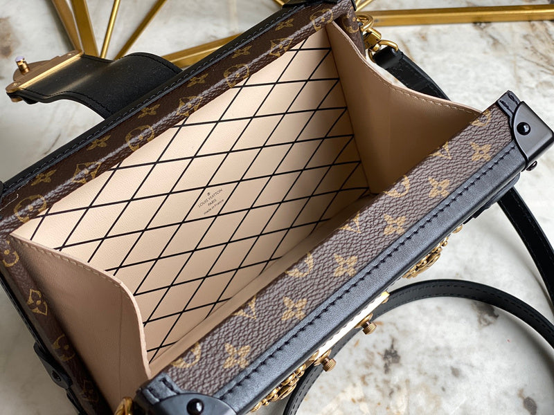 I W Fashion Lu-Vi Bags - 16679