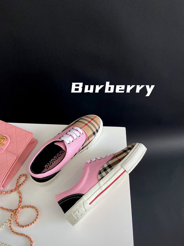 Burberry Luxury Shoes