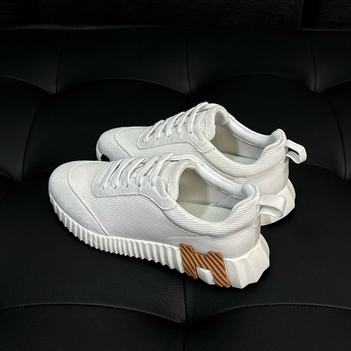 HERM BOUNCING SNEAKERS