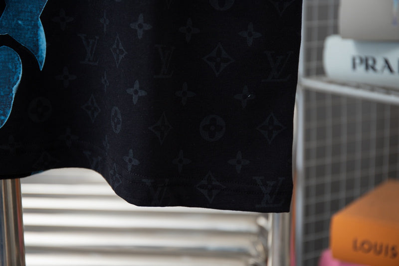 Louis Vuittion Luxury T-Shirt