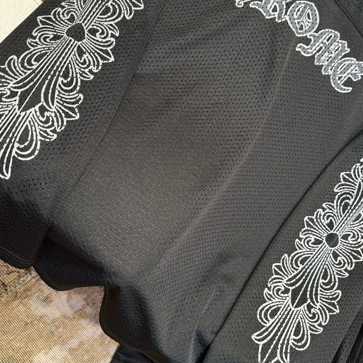 CHROME H LONG TEE
