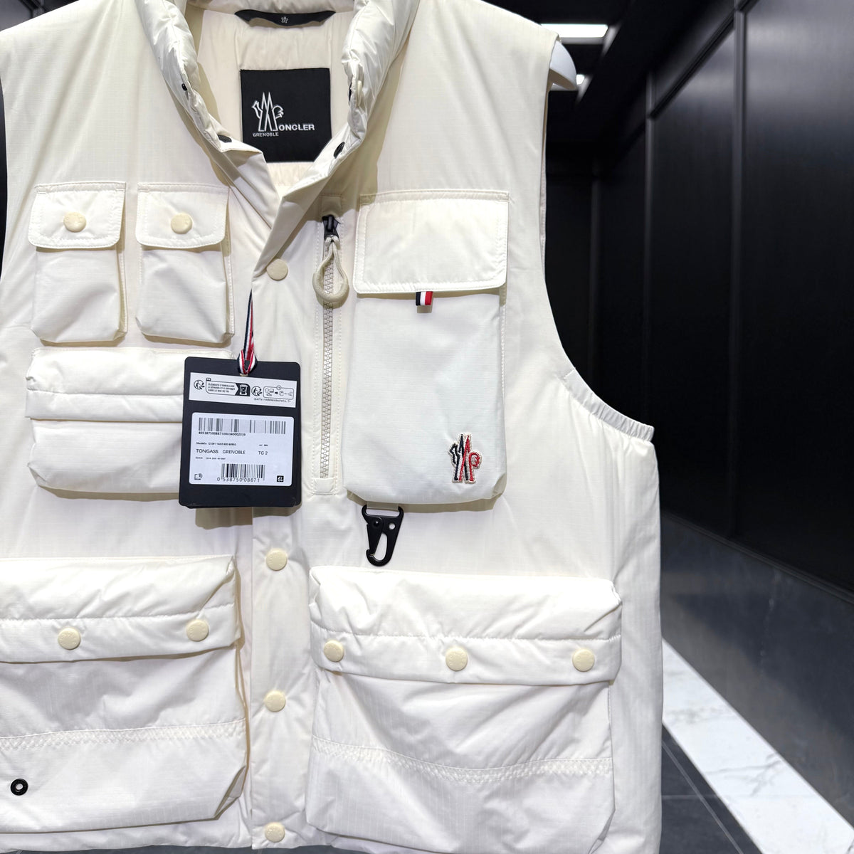 MONC TONGASS VEST