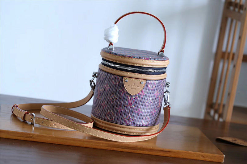 I W Fashion Lu-Vi bags - 8621