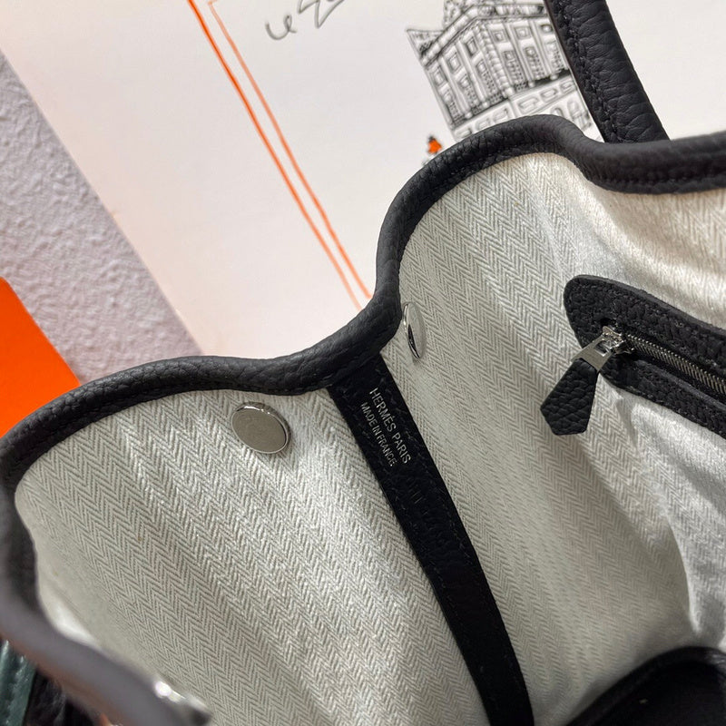 PHA - HMS Bags - 1636