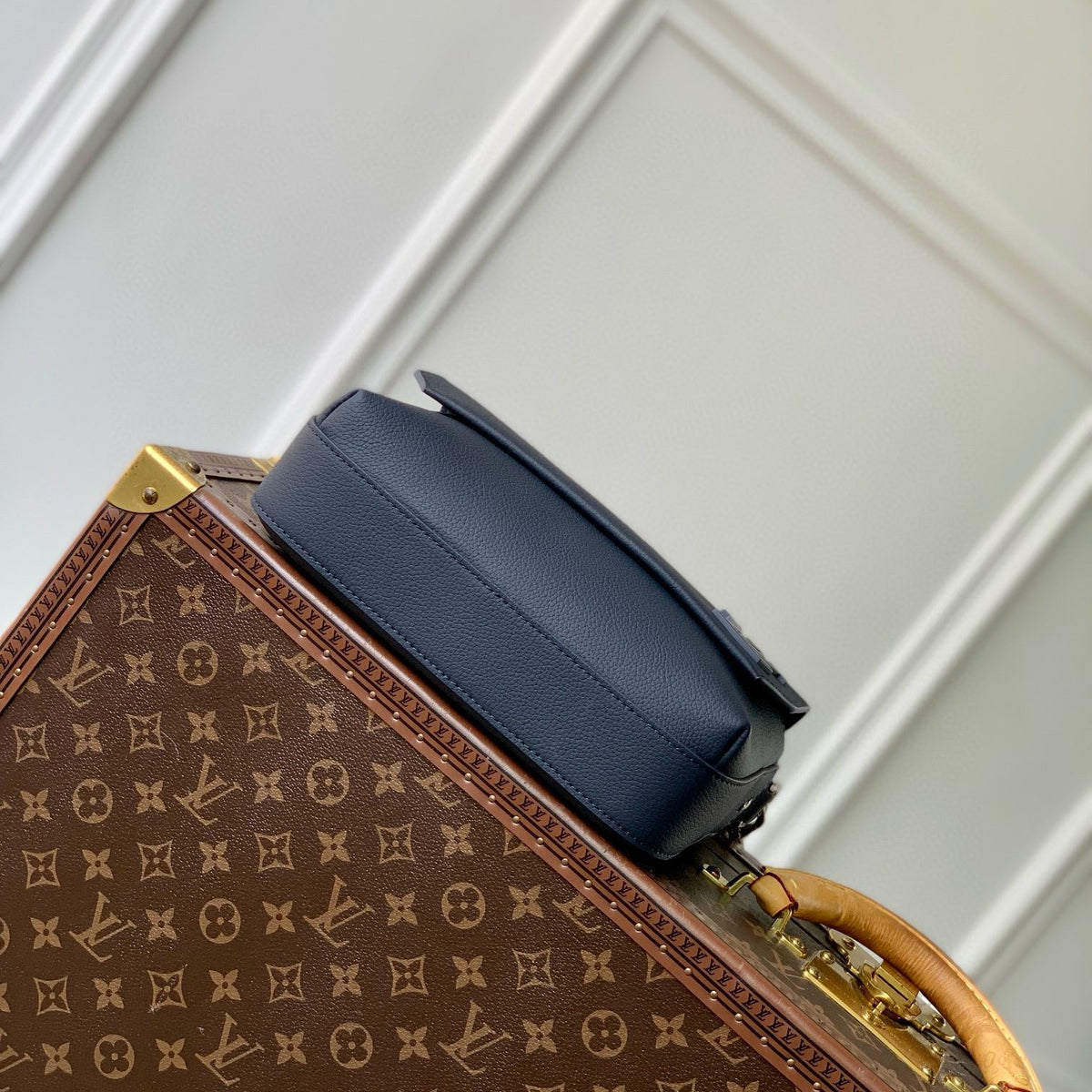 LOU FASTLINE MESSENGER BAG