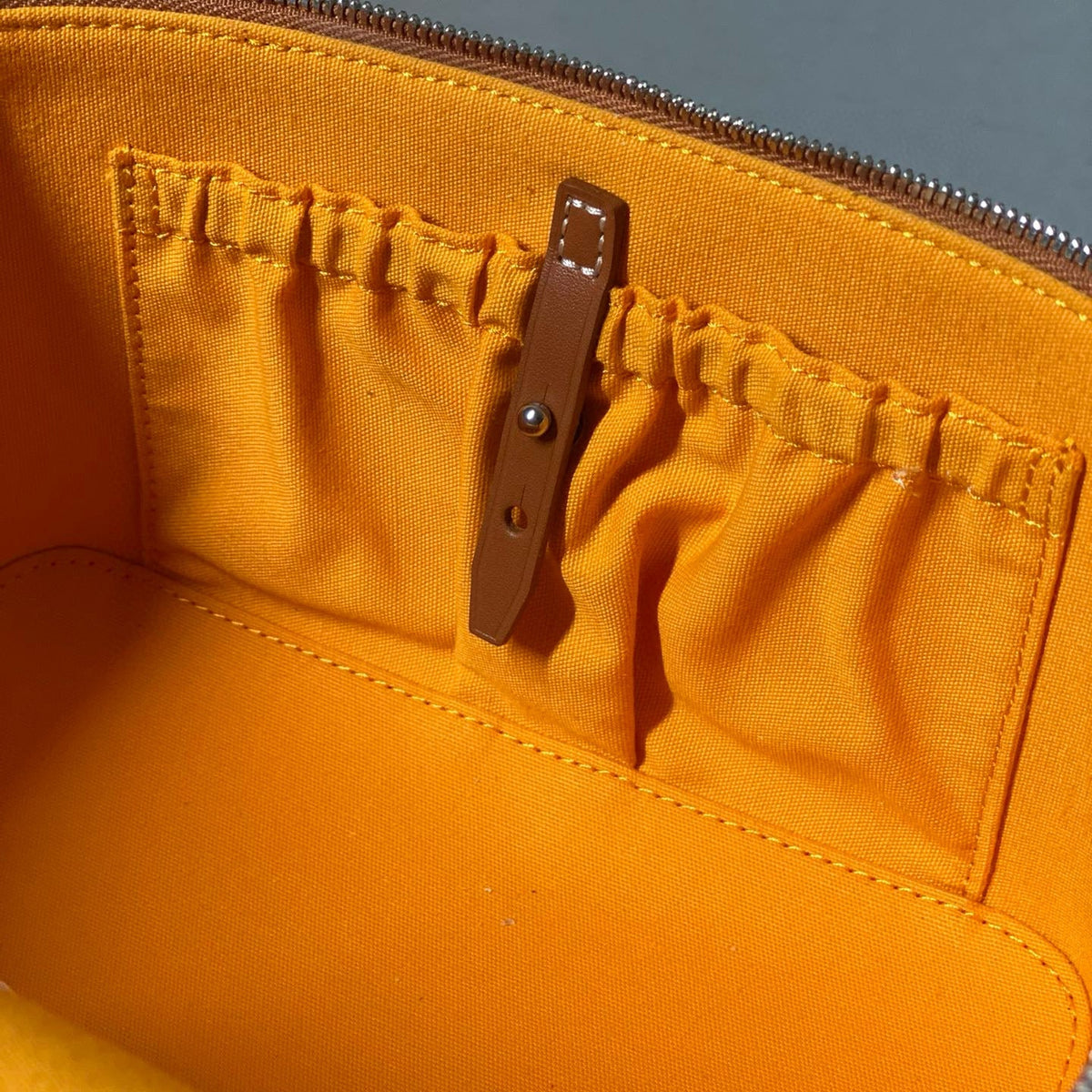 GOYA MUSE VANITY CASE