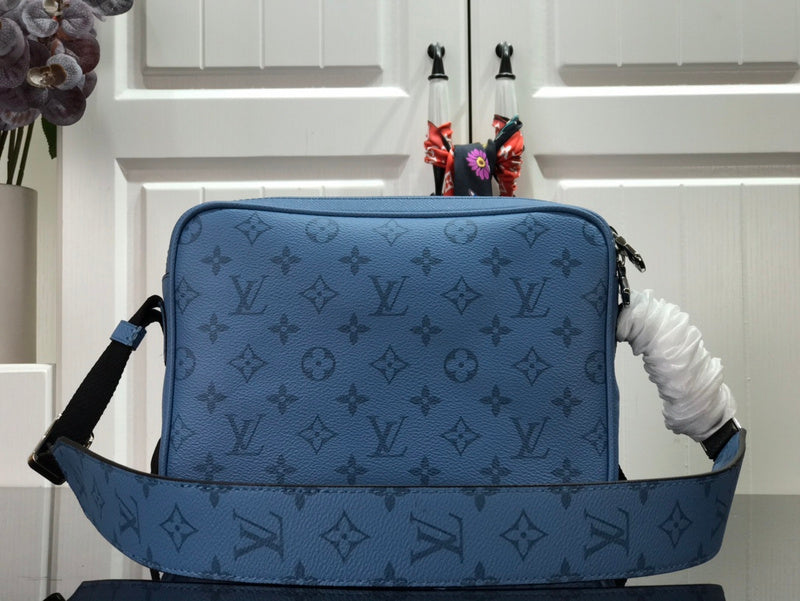 I W Fashion Lu-Vi bags - 17562