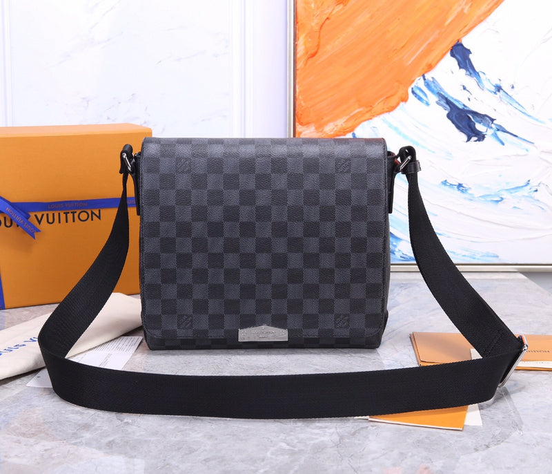 I W Fashion Lu-Vi bags - 17117