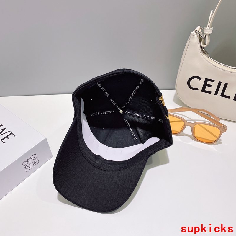 Louis Vuitton Luxury Cap