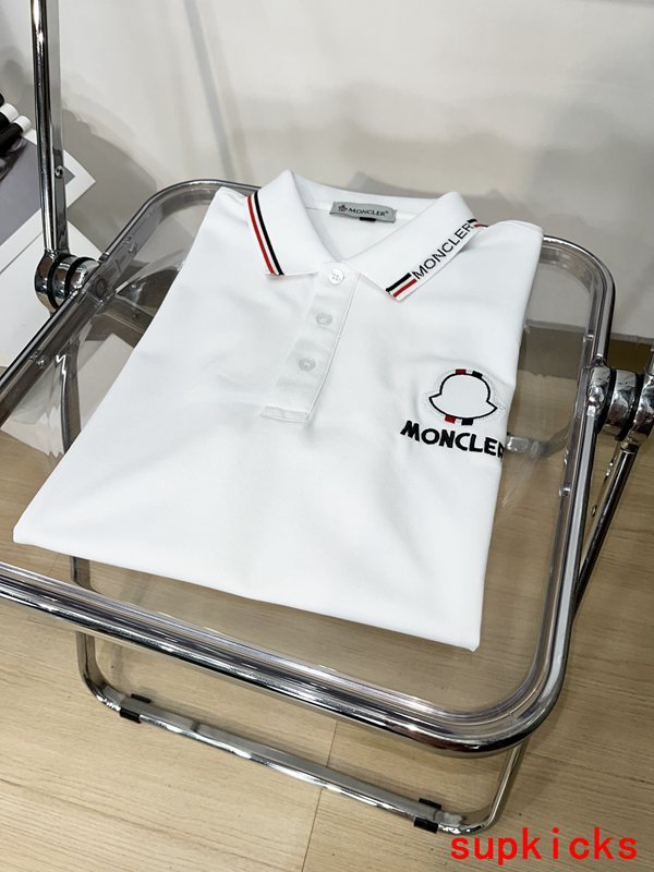 Moncler Luxury Cloth
