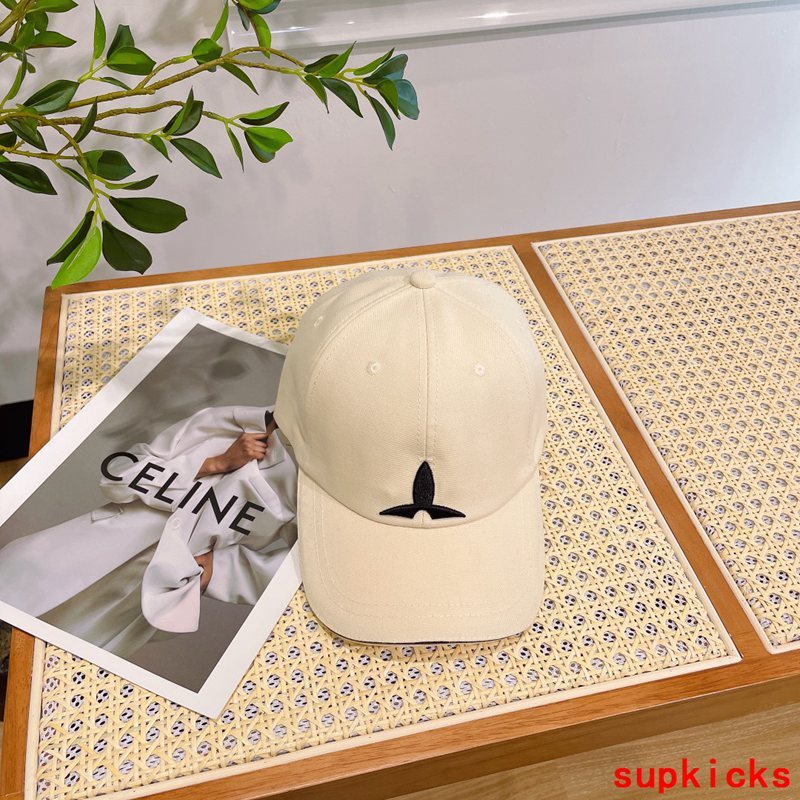 Louis Vuitton Luxury Cap