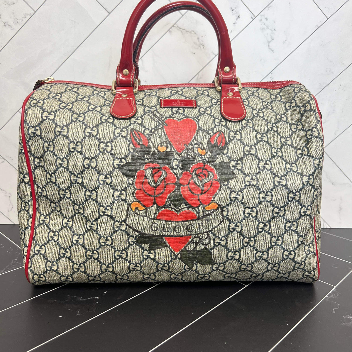 Gucci GG Tattoo Heart Medium Joy Boston Red