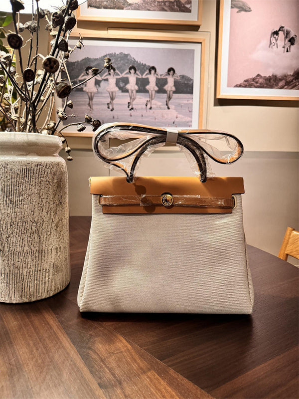 PHA - HMS Bags - 033