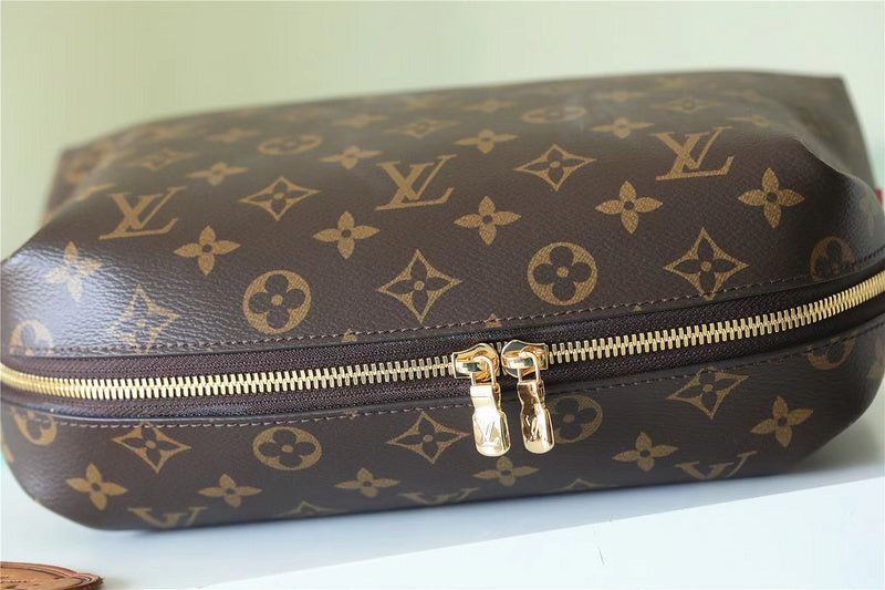 I W Fashion Lu-Vi bags - 8797