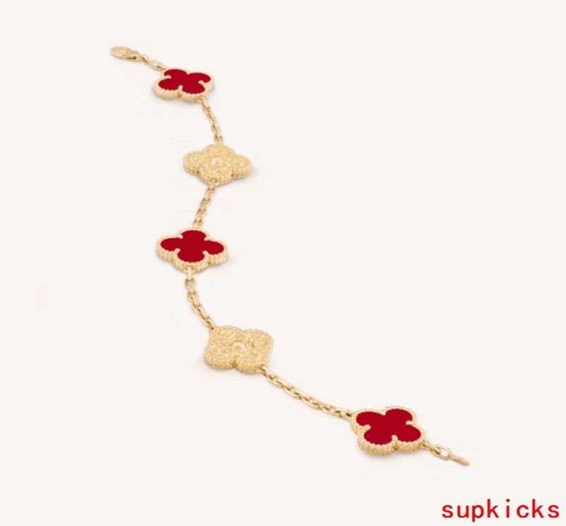 Van Cleef & Arples Jewelry