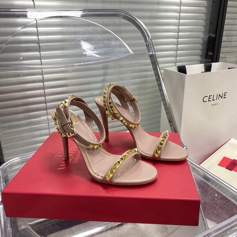 Valentino GARAVANI Luxury Shoes