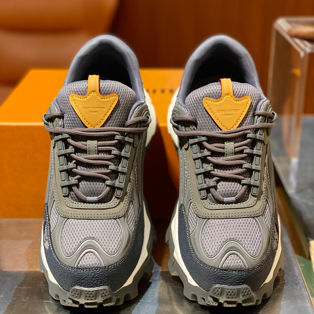 LOU SUMMIT SNEAKERS