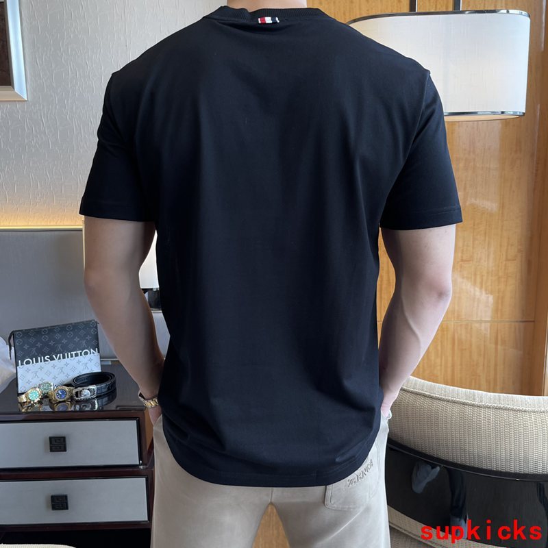 Moncler Luxury Cloth