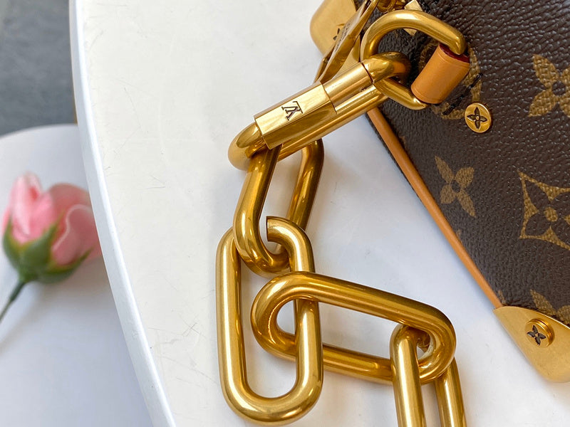 I W Fashion Lu-Vi bags - 17084