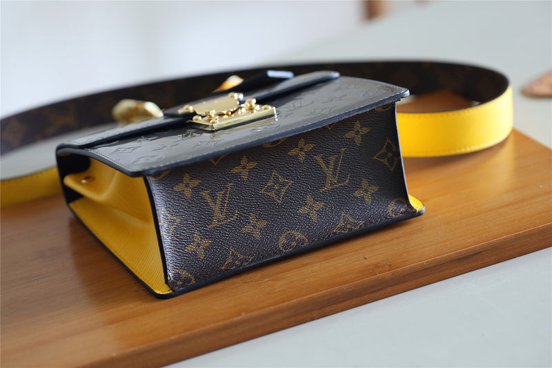 I W Fashion Lu-Vi bags - 8045