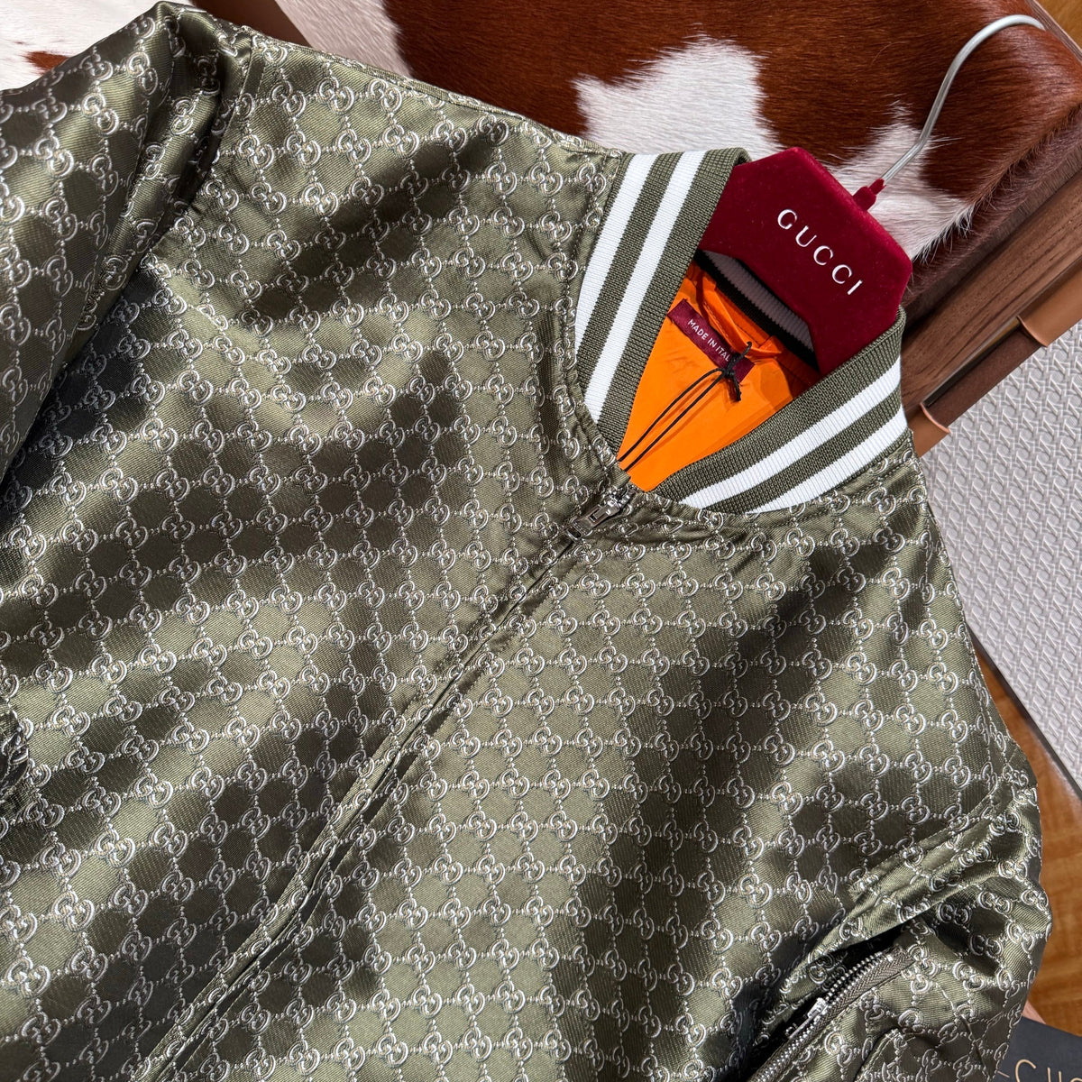 GG BOMBER JACKET