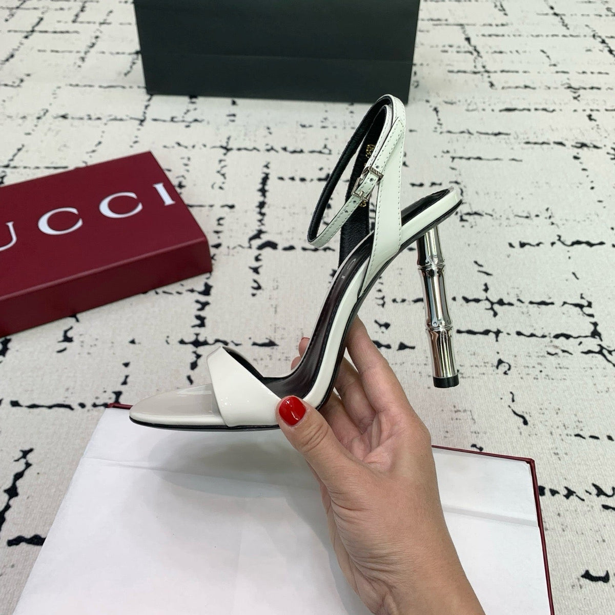 GG HEELS