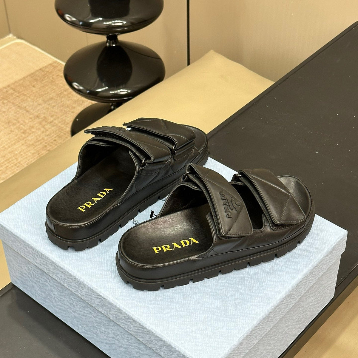 PD NAPPA LEATHER SLIDES