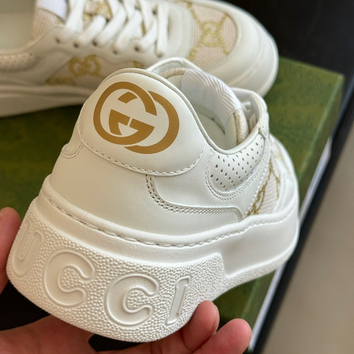 GG EMBOSSED SNEAKER