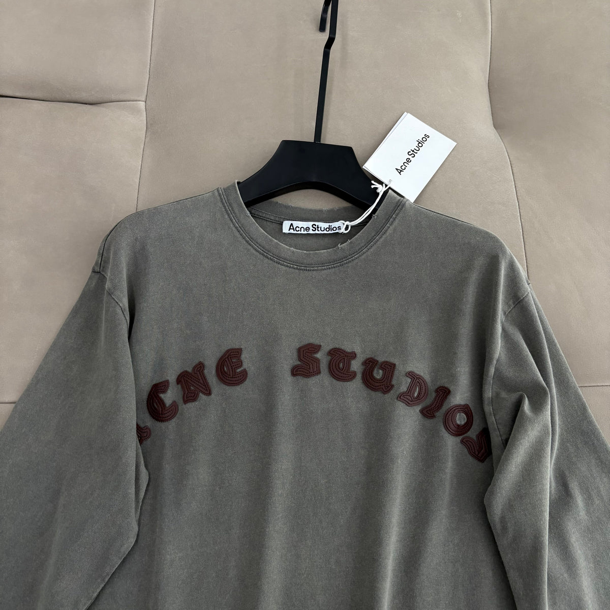 ACNE T-SHIRT