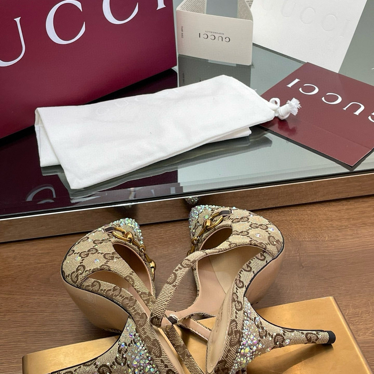 GG HEELS