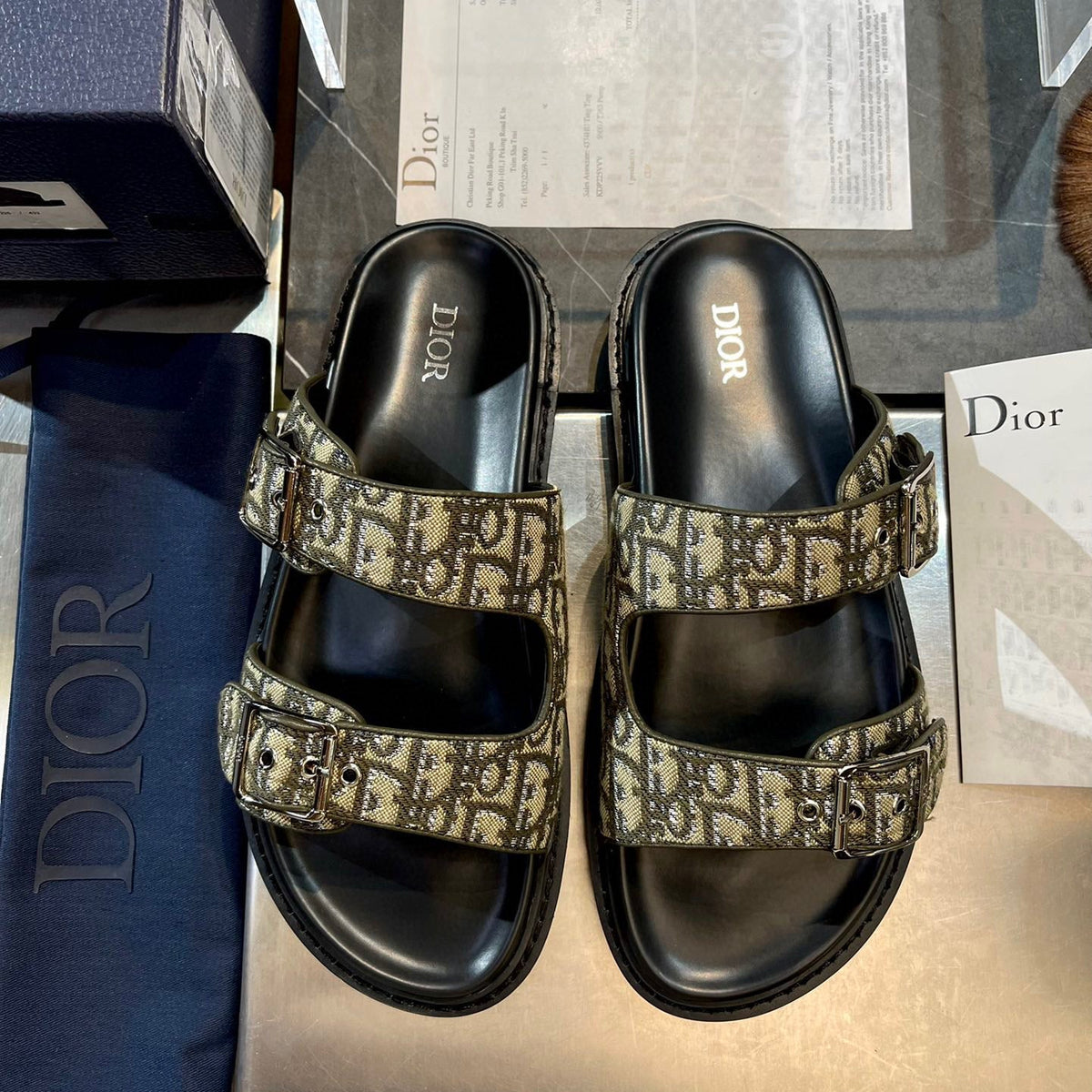 CD AQUA SANDALS