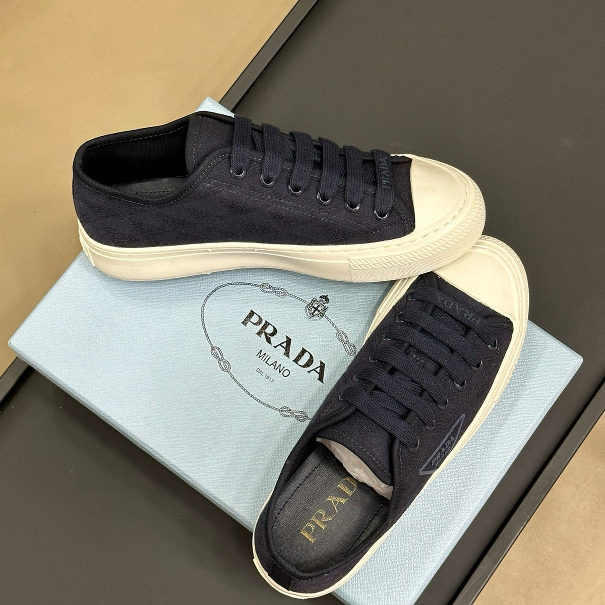 PD SNEAKERS