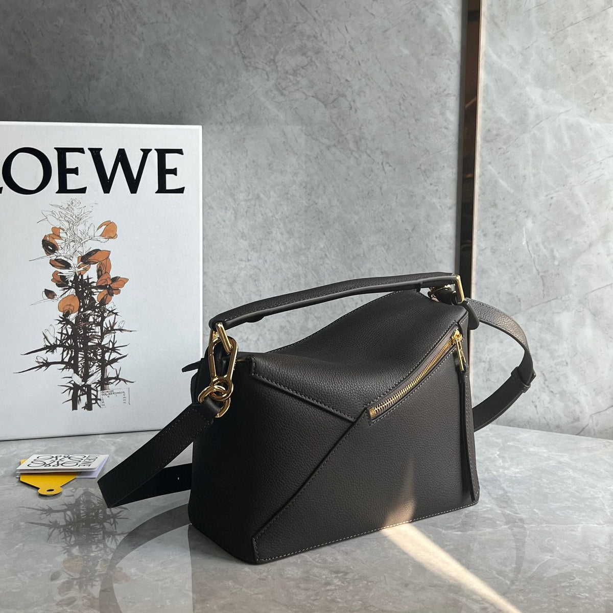 LOEW SMALL PUZZLE EDGE BAG