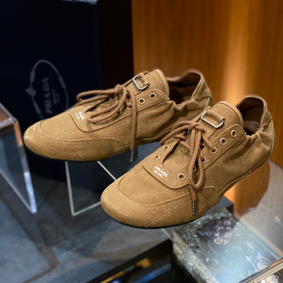PD COLLAPSE SNEAKER