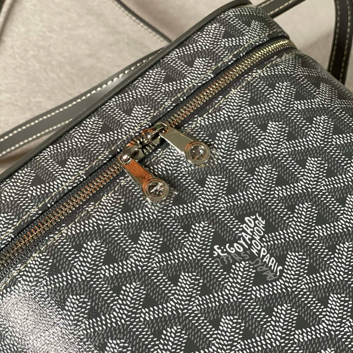 GOYA MUSE VANITY CASE