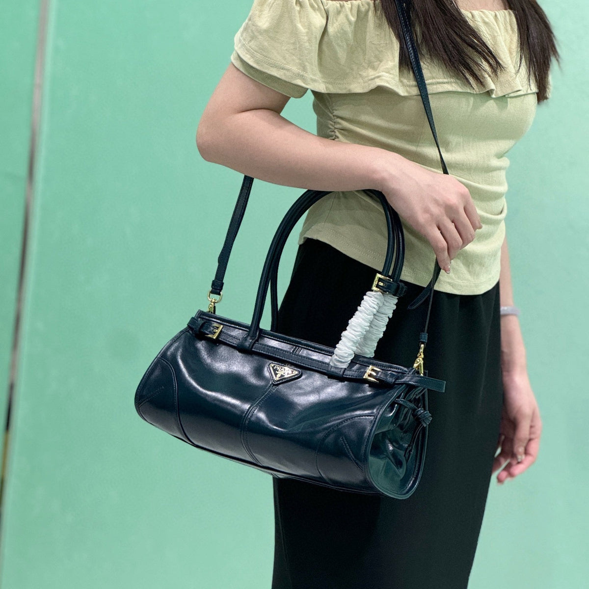 PD MEDIUM LEATHER HANDBAG