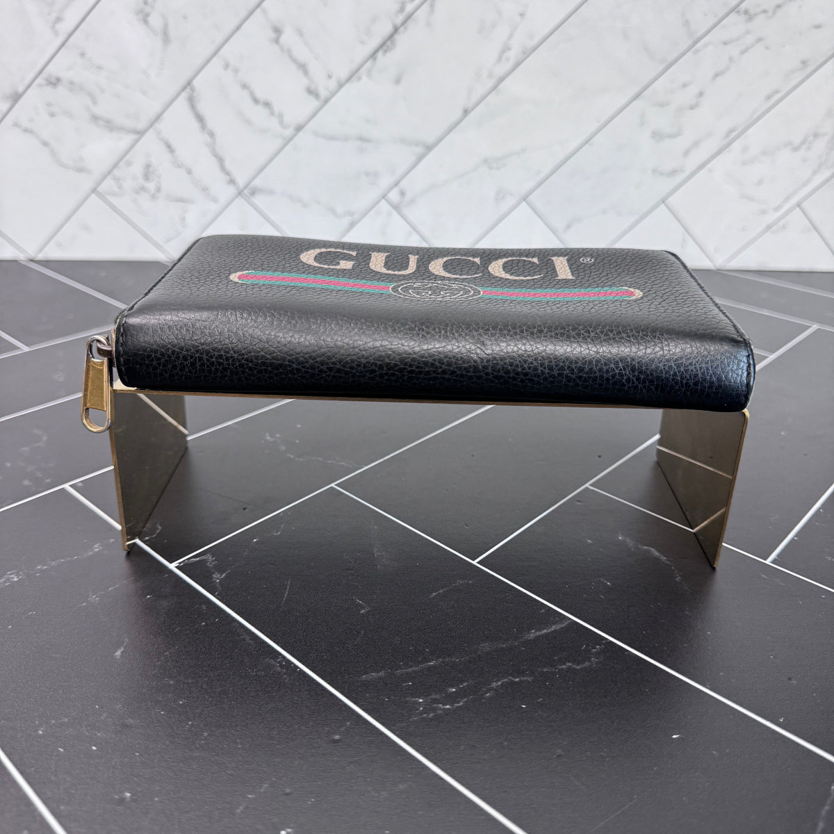 Gucci Black Leather Logo Zippy Wallet