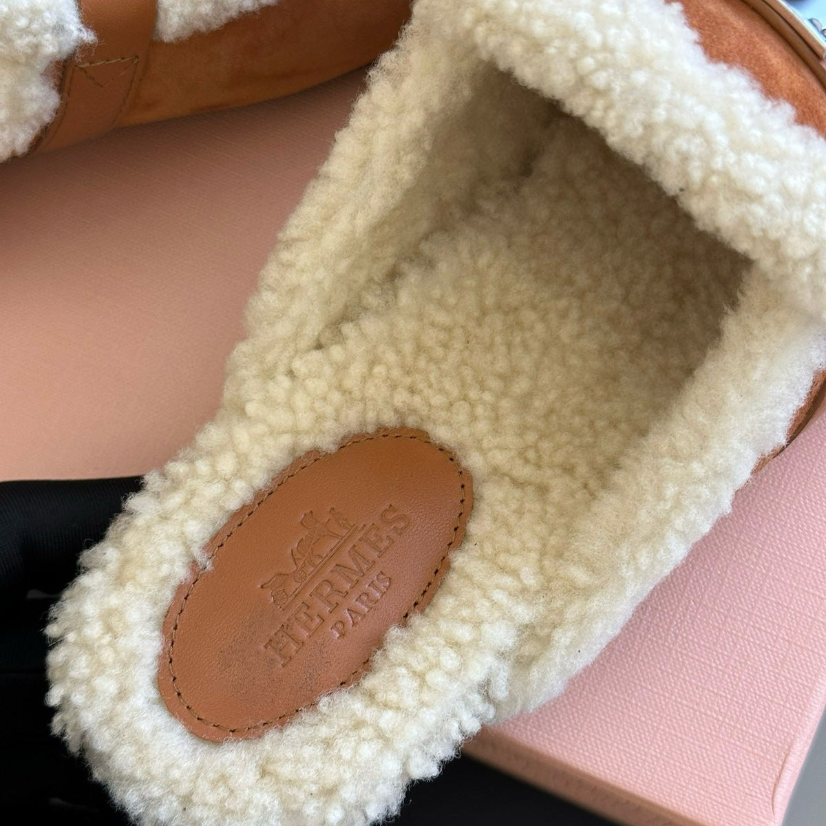 HERM KELLY MULES