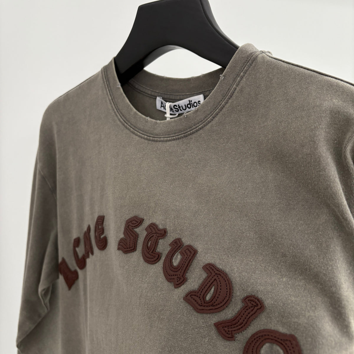 ACNE T-SHIRT